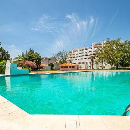 Beguest Oura Vilanova