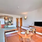 Beguest Oura Vilanova * البوفيرا